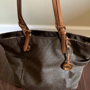 Michael Kors shoulder bag